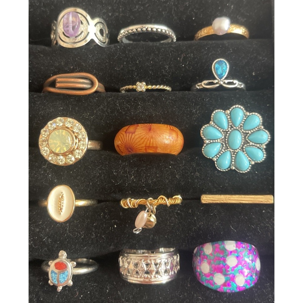 Lot of 15 Costume Rings Beads Gold Silver Tone #1